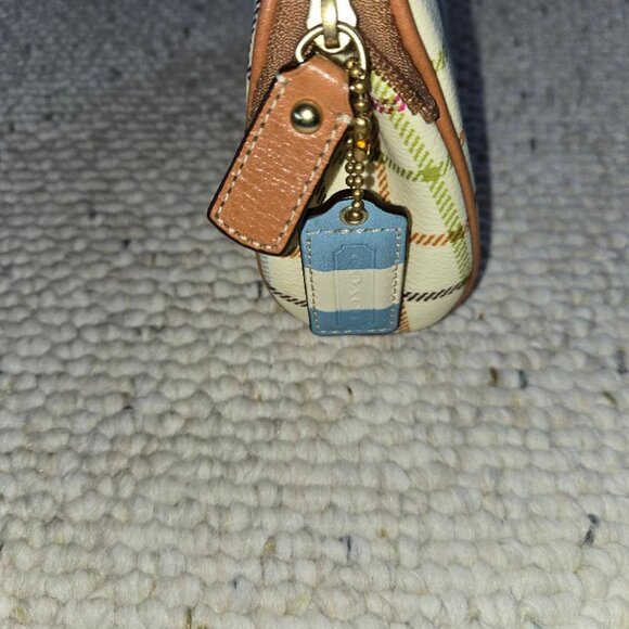 Coach Tatersall Heritage Peyton Crossbody and matching pouch - Picture 14 of 15
